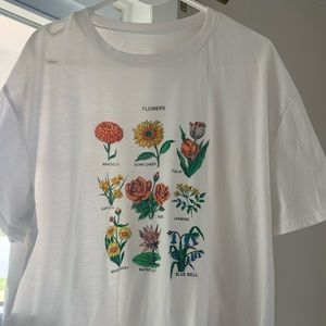 Flower Crew Neck lightweight Tee